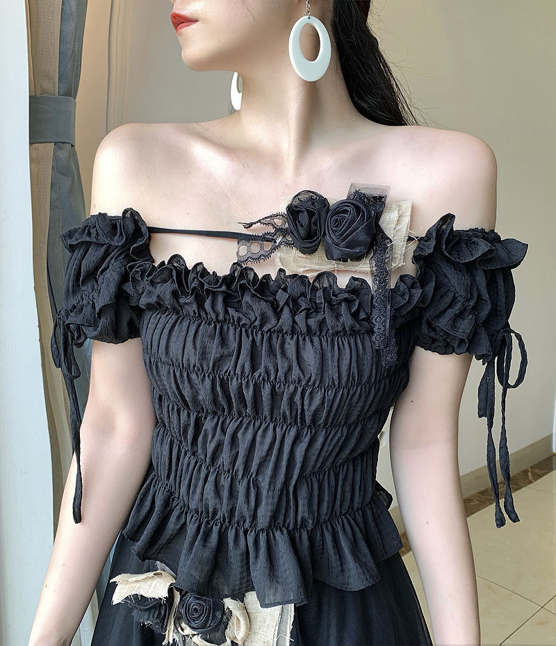 网纱肩一字连衣裙