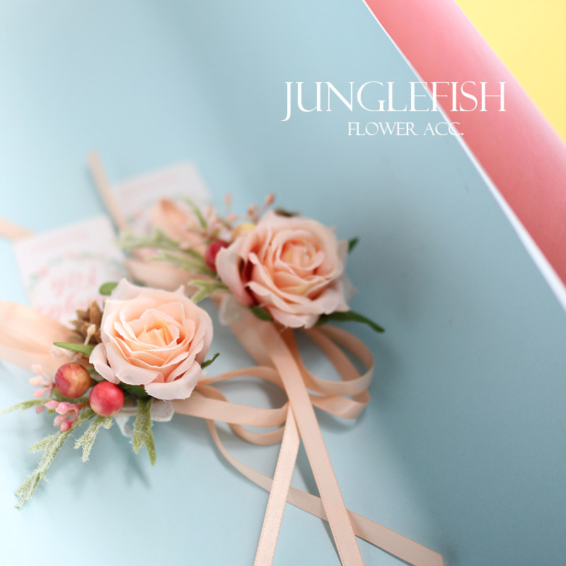 ins森系香槟色新娘伴娘手腕花新郎襟花胸花结婚礼外拍摄道具欧美