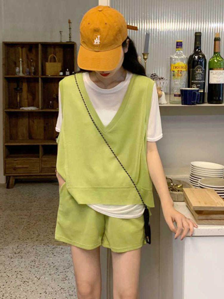 三件套夏装女2020新款韩版宽松短袖马甲 背心t恤 套装时尚短裤女