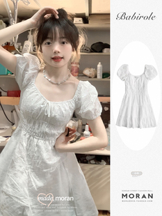 法式刺绣白色连衣裙女方领泡泡袖甜美纯欲小个子收腰显瘦短款夏季