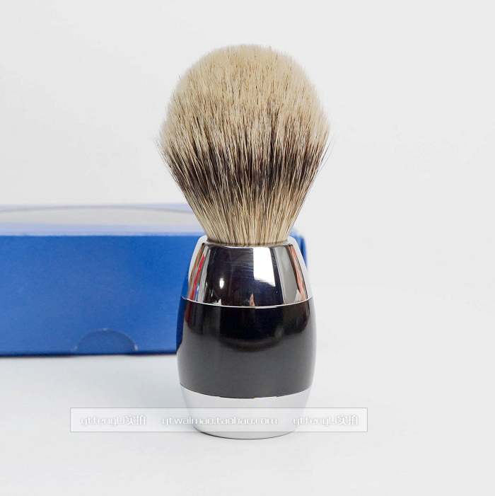 德国Merkur 银尖獾毛剃须刷在类目 家庭/个人清洁工具, 个人洗护清洁用具, 剃须清洁刷中 - 来自Buy2taobao.com提供专业的淘宝代购服务