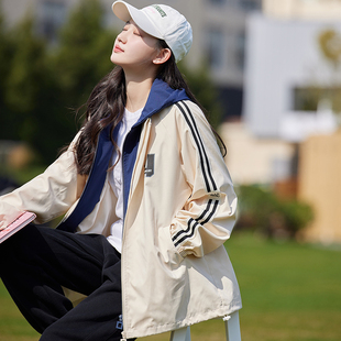 初中生休闲运动套装女高中学生少女春装短外套2024年新款韩版时尚