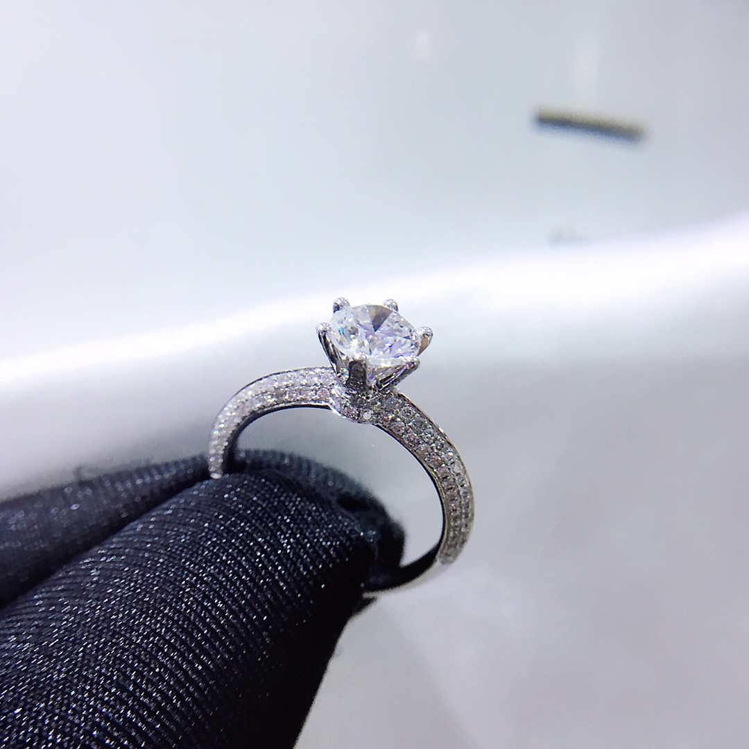 【定制】gia钻戒正品六爪戒指戒托裸钻(仅展示私拍不发货)