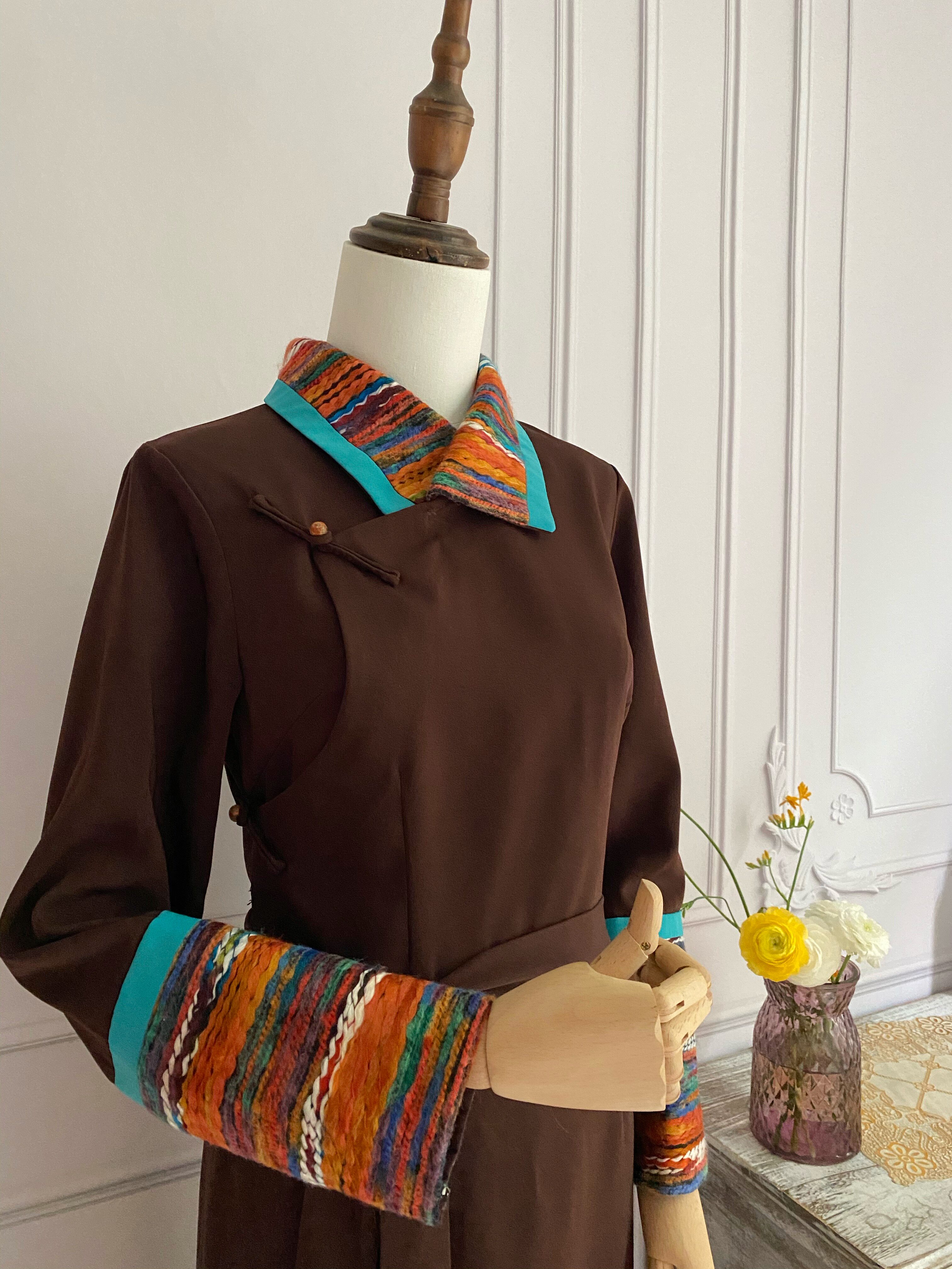 山牧新款藏服女装中式撞色翻领长裙西藏拉萨博拉民族风