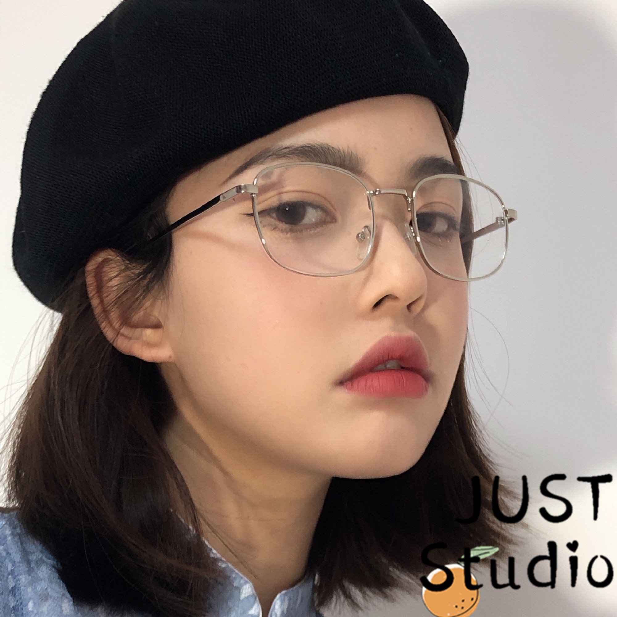 眼镜近视圆脸文艺小清新