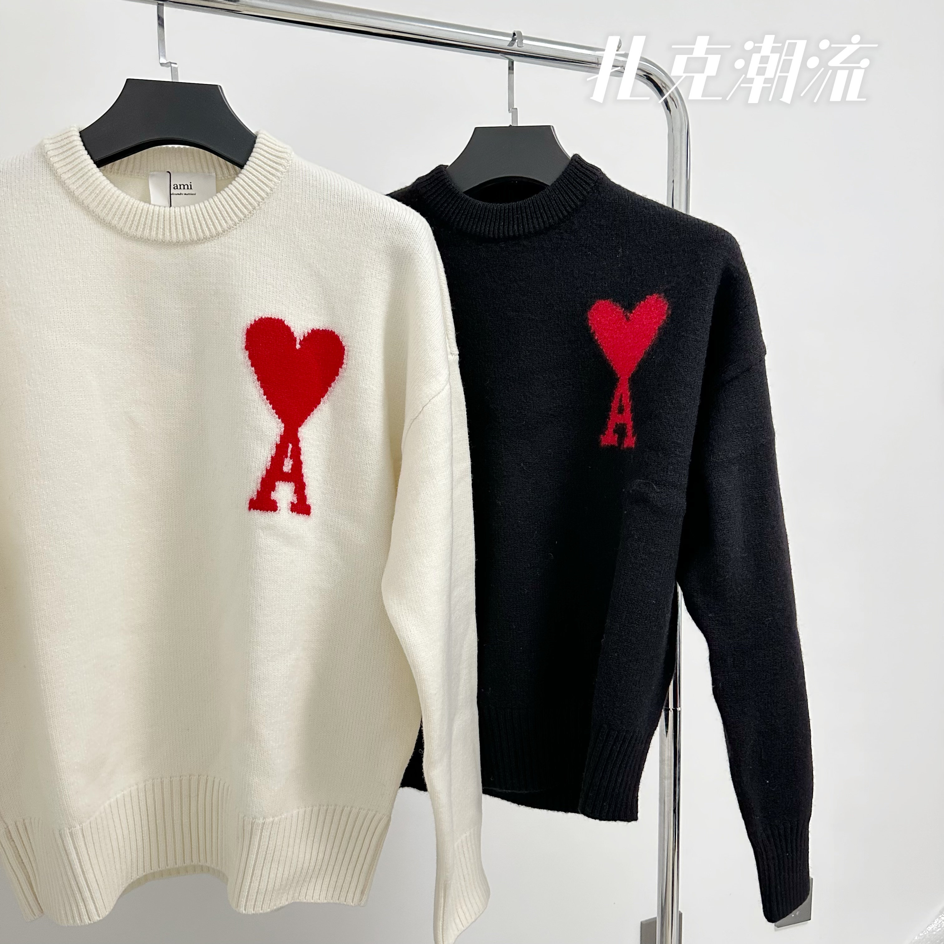 现货 ami艾秘 22秋冬 爱心刺绣logo 羊毛圆领毛衣 黑色白色