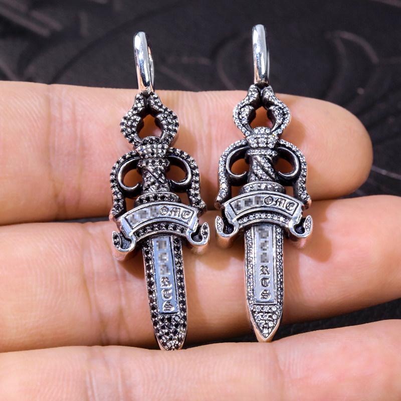 野马庄园可定制莫桑镶钻水晶锆石圣剑宝剑匕首925银项链吊坠