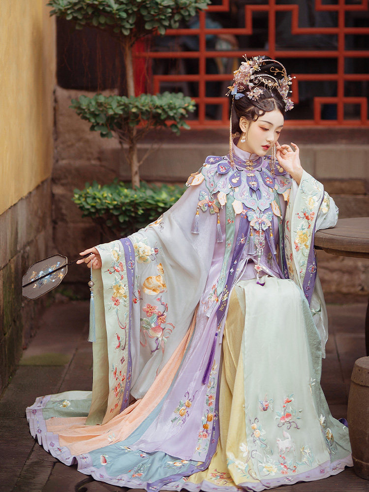 洛竹原创汉服的优惠券大全—女装/女士精品