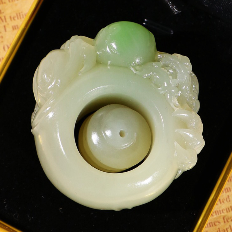 翠青料生肖龙扳指男士款手把件天然和田玉戒指把玩件玉石文玩22mm