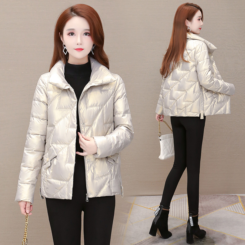 小棉袄2021年冬季女装新品时尚短款经典轻便款羽绒棉棉衣棉服外套在类目 女装/女士精品, 棉衣/棉服中 - 来自Buy2taobao.com提供专业的淘宝代购服务