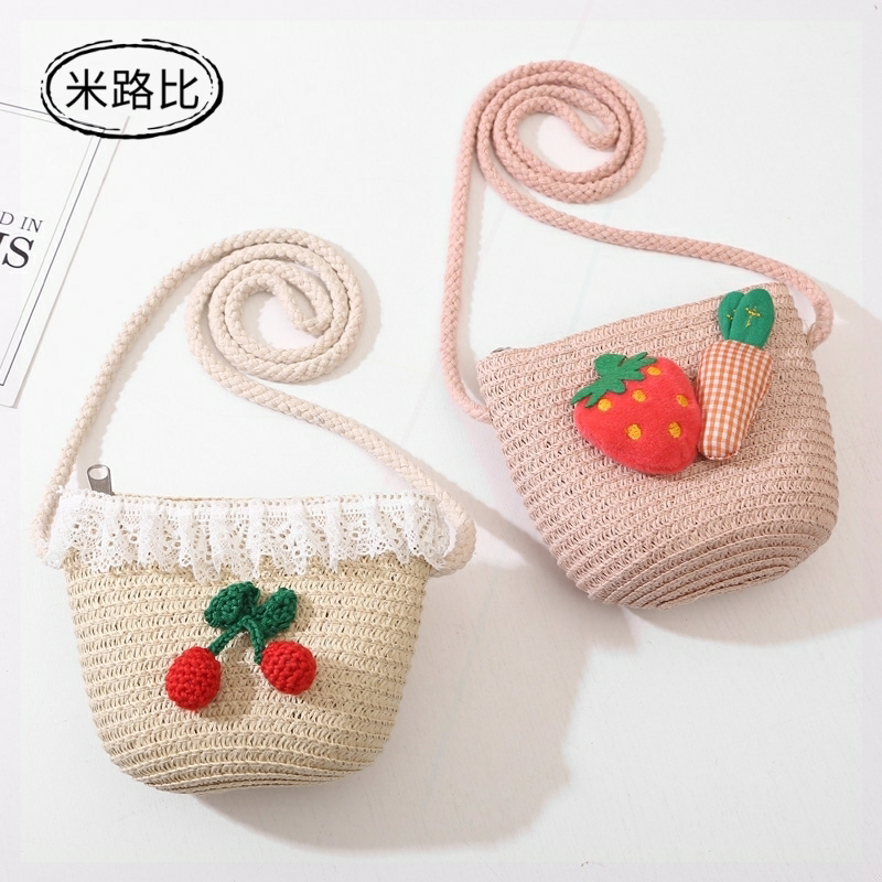 宝宝小包包1-2岁女可爱潮3婴幼儿童斜挎包婴儿公主小童包包草编包