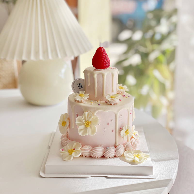 烘焙蛋糕装饰摆件网红香薰草莓蜡烛女