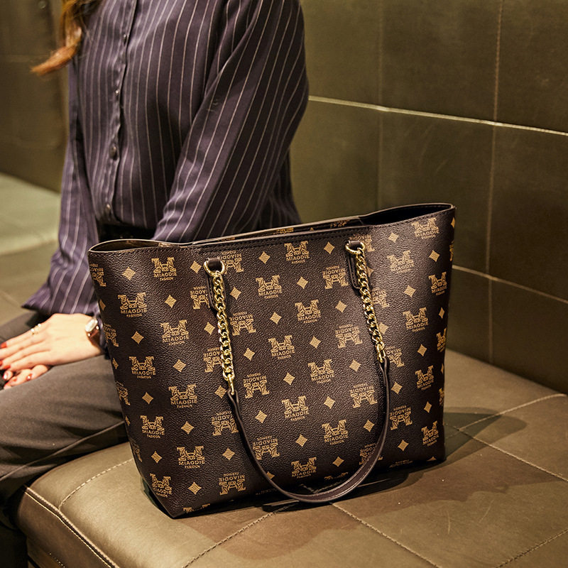 香港gd包包2021新款潮时尚大包百搭单肩包包女大容量托特子母包夏