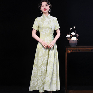 新中式清新淡雅气质改良绿色旗袍2024新款高端年轻款连衣裙女夏季