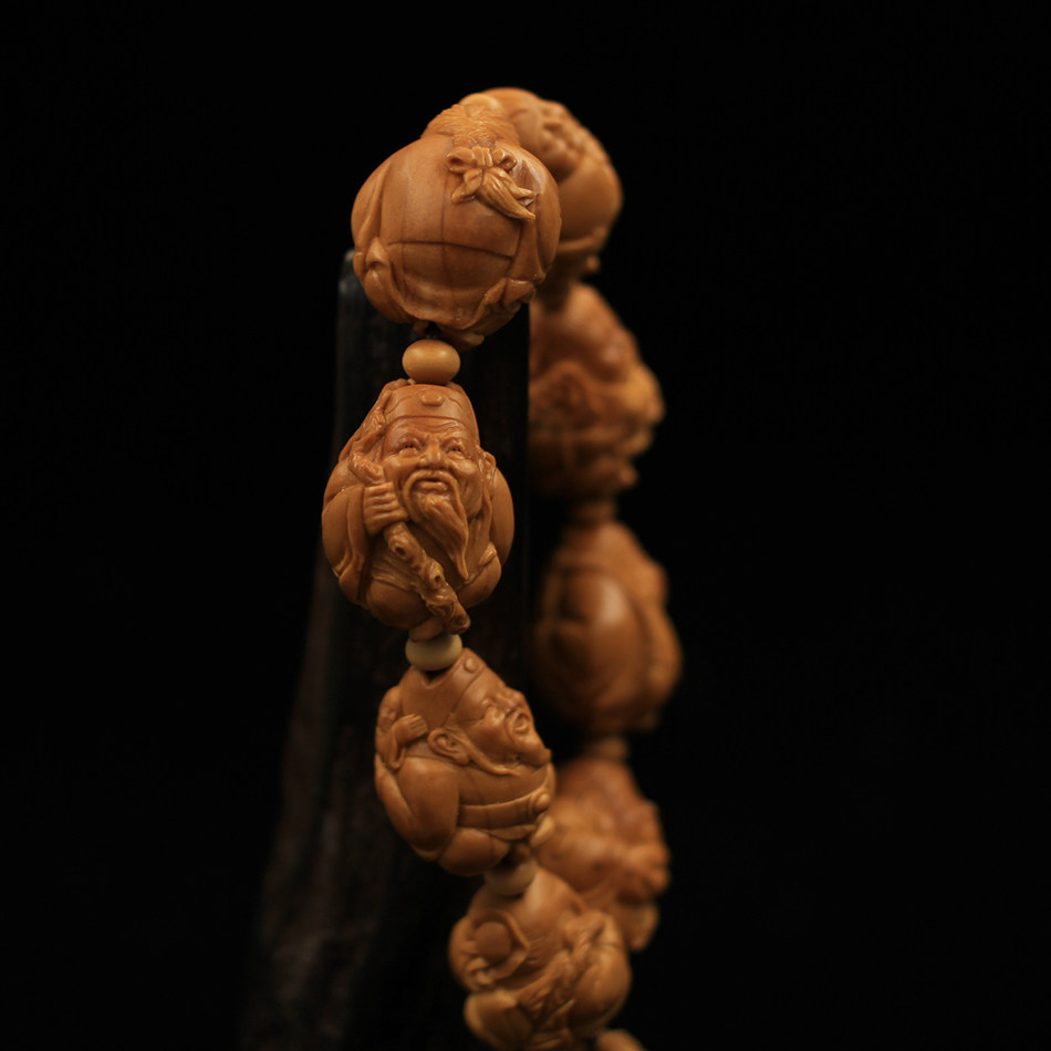 0*2.4cm苏工核雕《群仙会》