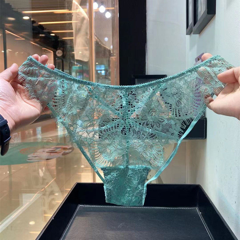 性感露屁股内裤浅绿色蕾丝超薄女低腰透视大码三角裤