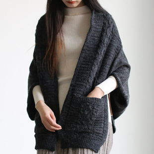 毛线斗篷披肩