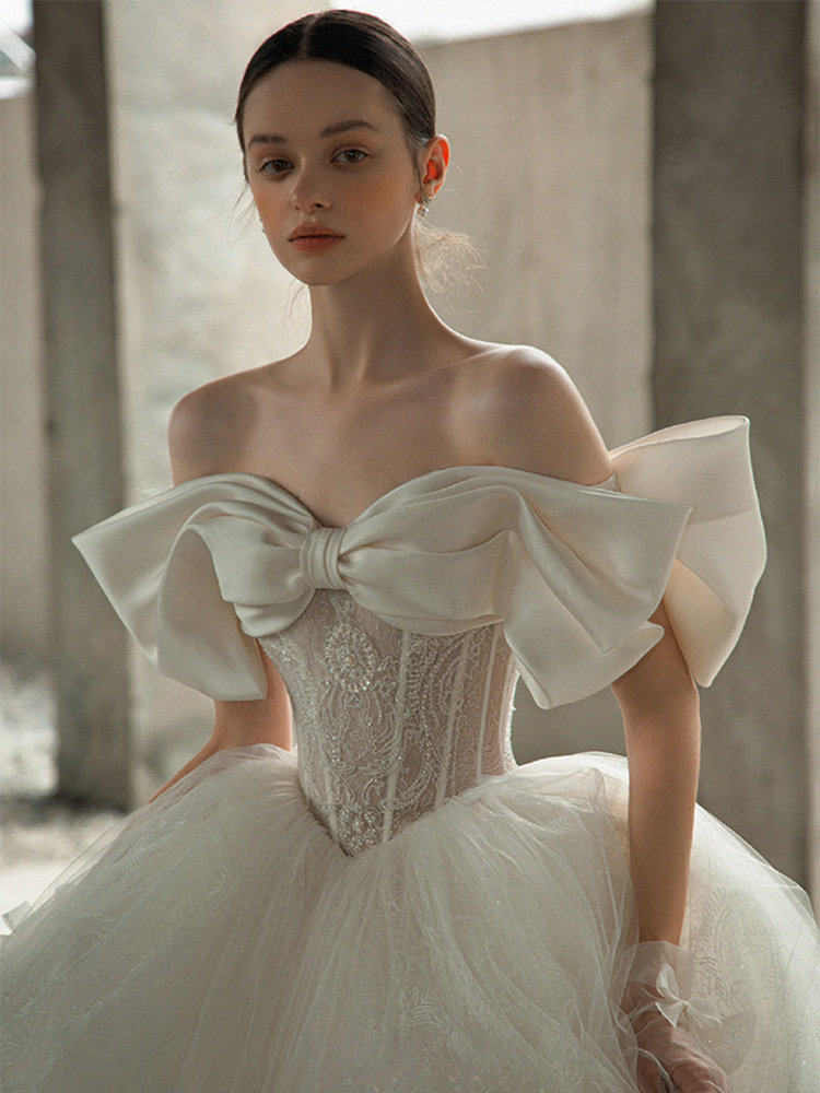 新娘森系缎面主婚纱2021新款简约大气小个子公主风超仙梦幻大拖尾