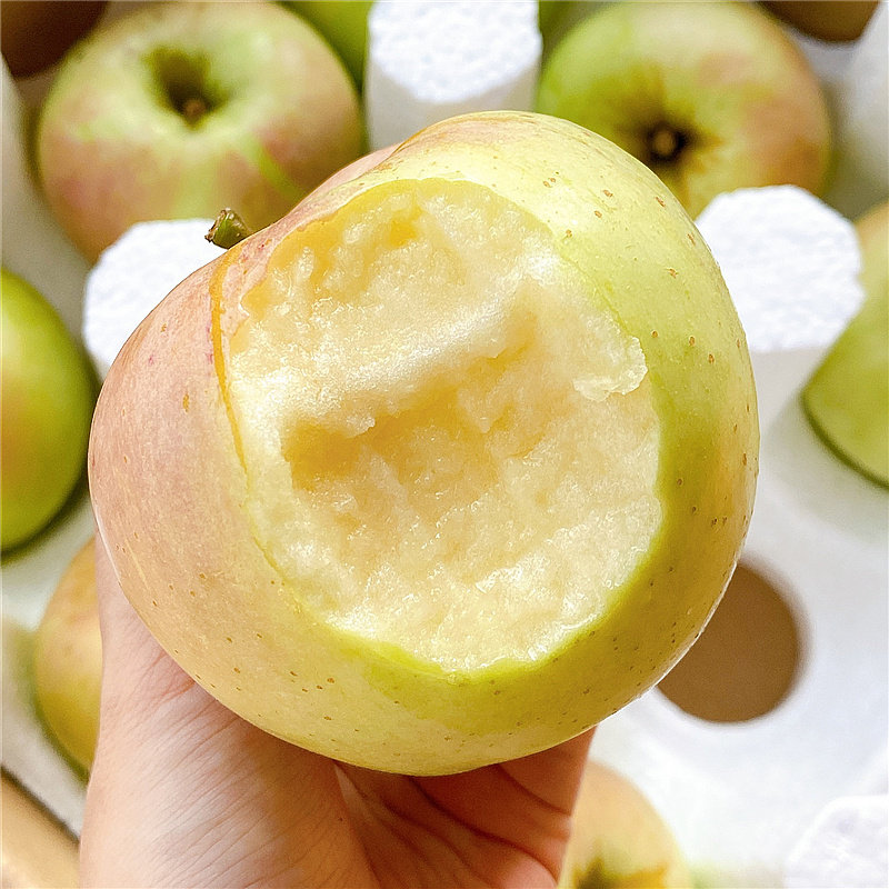 点击直达 → 聚鲜语水果旗舰店