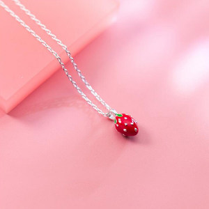 s925银甜美小草莓项链女日韩可爱时尚水果造型颈链短款锁骨链饰品