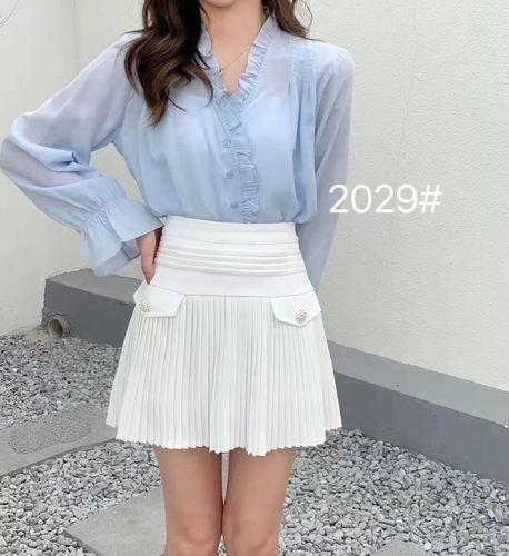 犇犇服饰工厂店 BBKDGCD2022