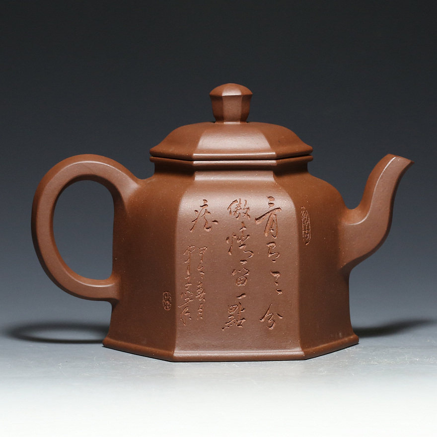 国工 周瑞成 《金钟六方壶》