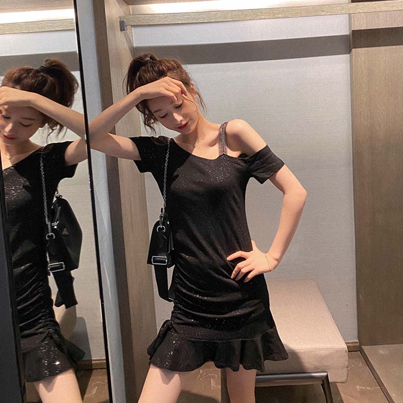 连衣裙女2021夏季新款气质显瘦荷叶边鱼尾裙单侧露肩中长款T恤裙|ruв категории Женская одежда, женской одежды - от Buy2taobao.com для оказания профессиональной услуги покупки агента Taobao
