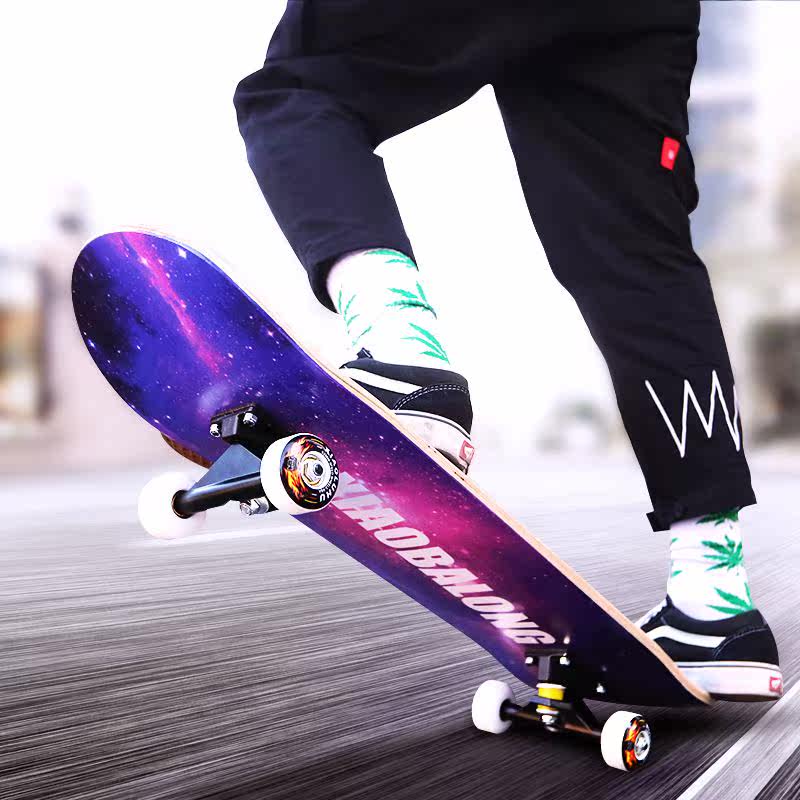 小学生男孩双翘滑板车活力板全套儿童10-15岁卡通滑板四轮车防具_不