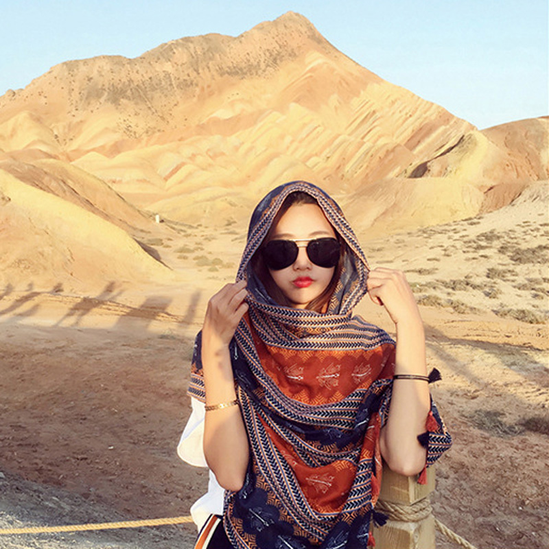 民族风披肩女外搭夏新疆旅游穿搭青海湖拍照防晒沙漠围巾纱巾丝巾