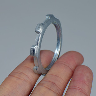 镀锌钢管锁母花边水纳子桥架锁紧螺母锁扣并帽金属锁片4分6分1寸