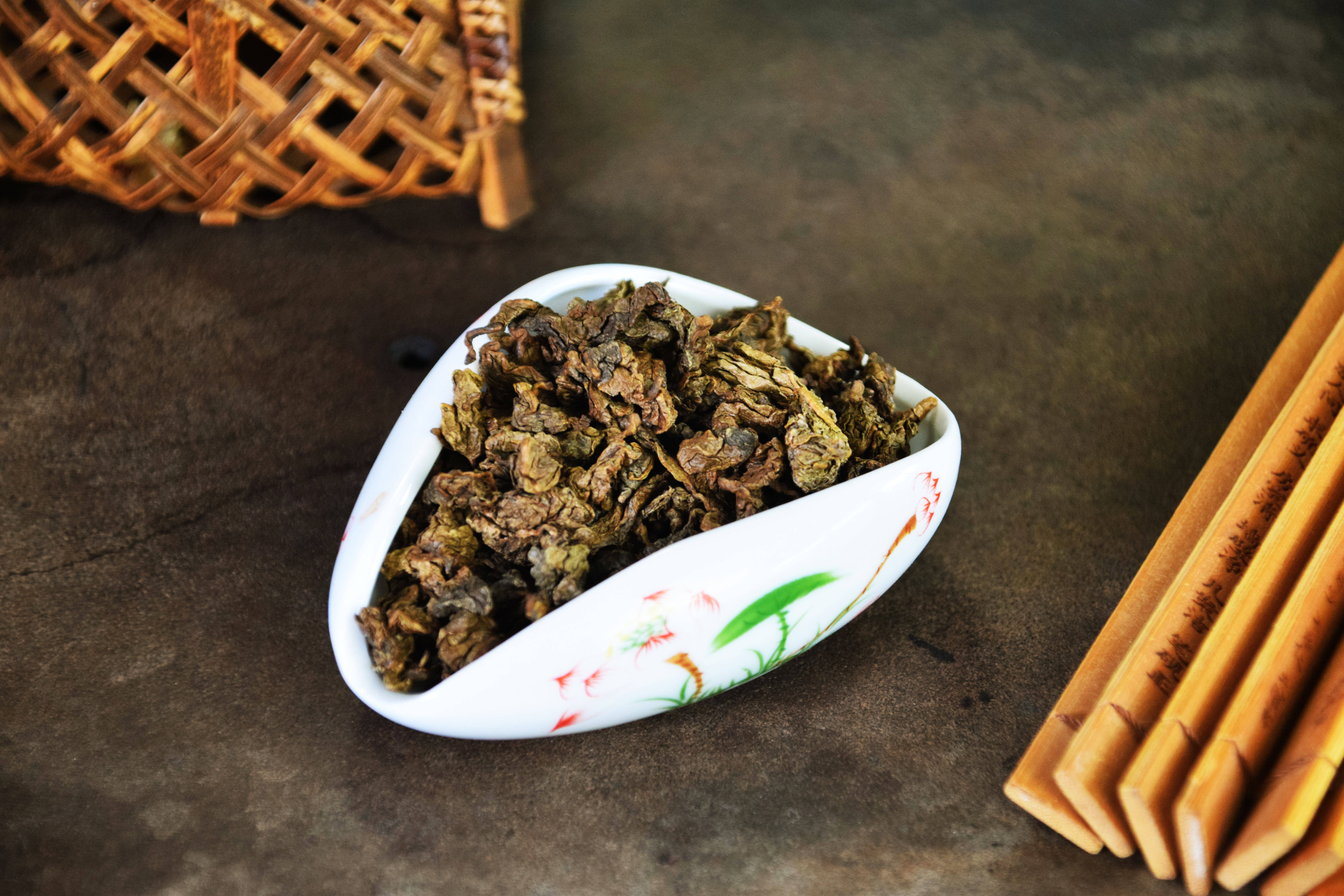 【年货商品】   沉香茶  100g (一罐)  拍一发二  包邮