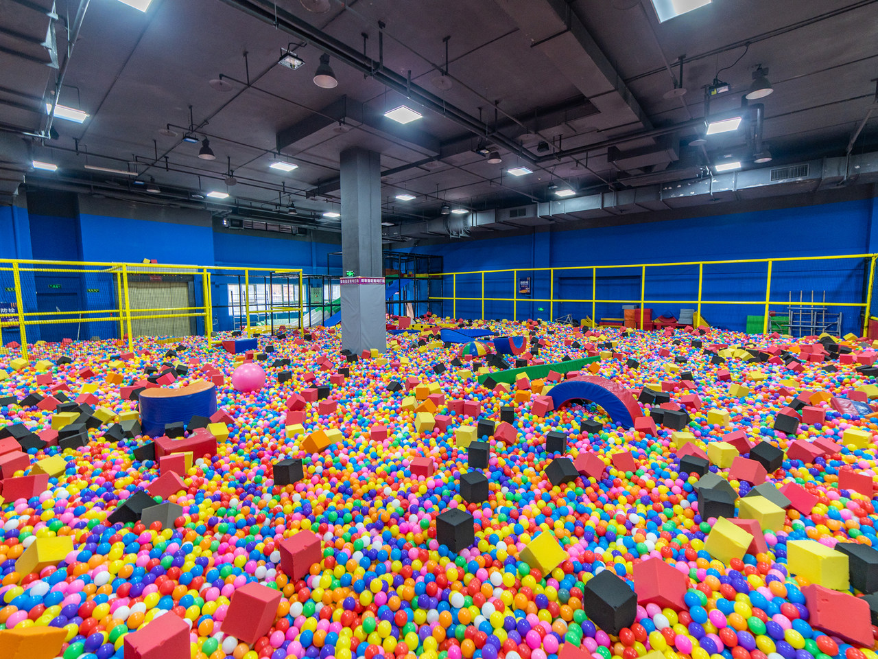 [Gigi Trampoline Park family Double One hour Other Leisure Chongqingin the Leisure , Other entertainment category - from Buy2taobao.com to provide professional Taobao agent buy service