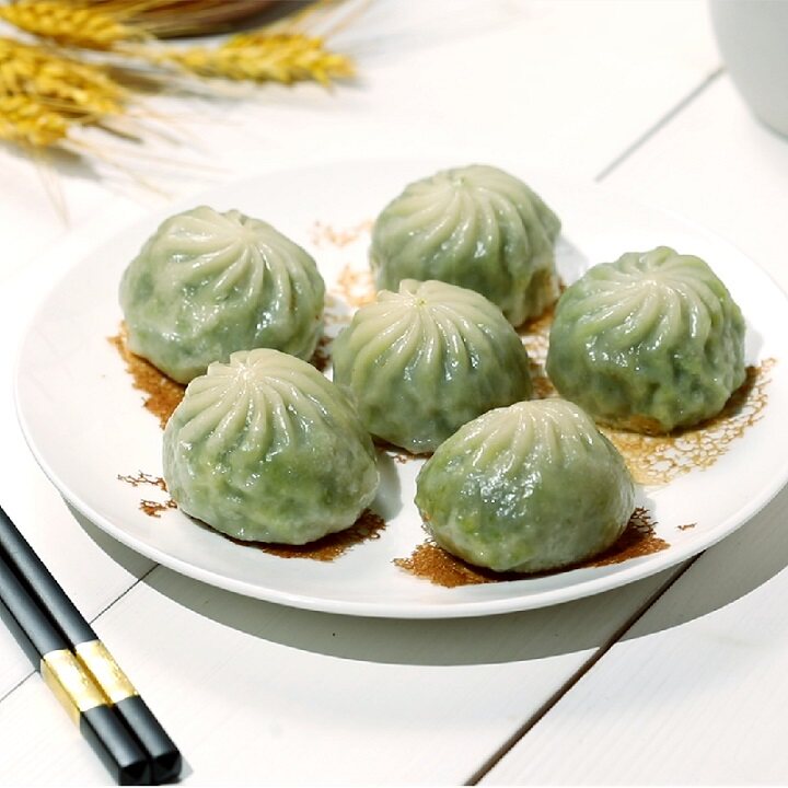 薄皮素馅水晶小笼包灌汤速冻袋装荠菜包子韭菜早餐面点半成品商用