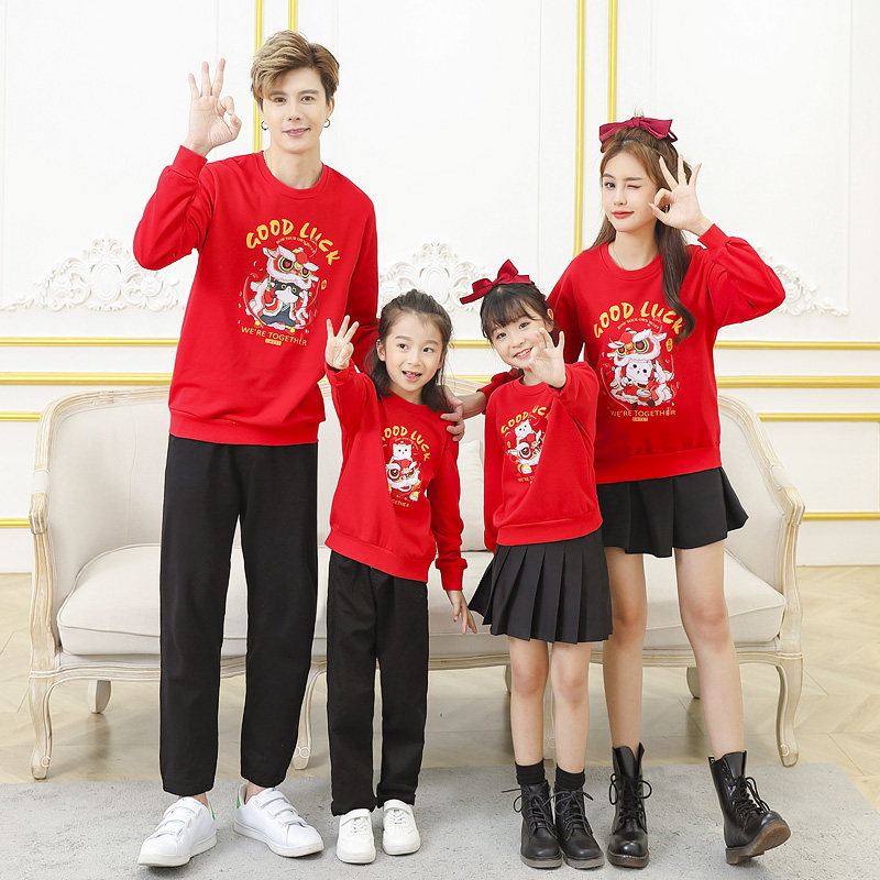 家庭服装全家装