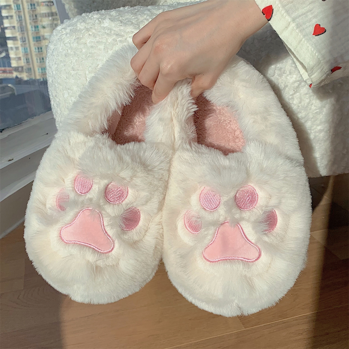 拖鞋猫爪