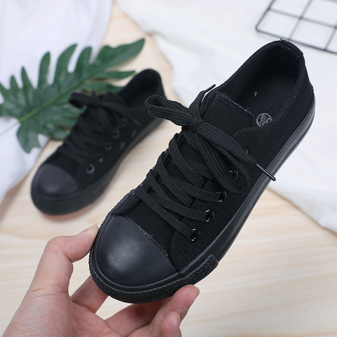 纯黑色儿童板鞋中小学生低帮帆布鞋男女童鞋子上学校服全黑色布鞋