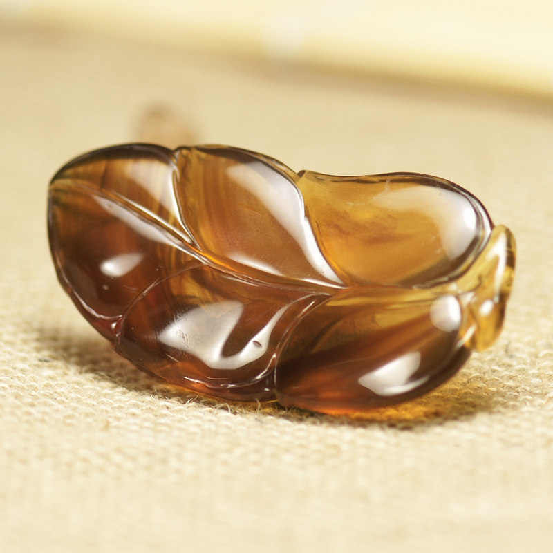 天然琥珀树叶吊坠 ml-0112 【万瑞祥】