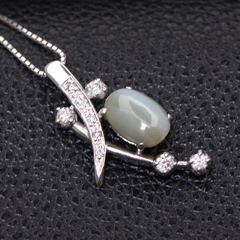 214ct金绿猫眼石吊坠 18k金 配钻0.17ct xh661