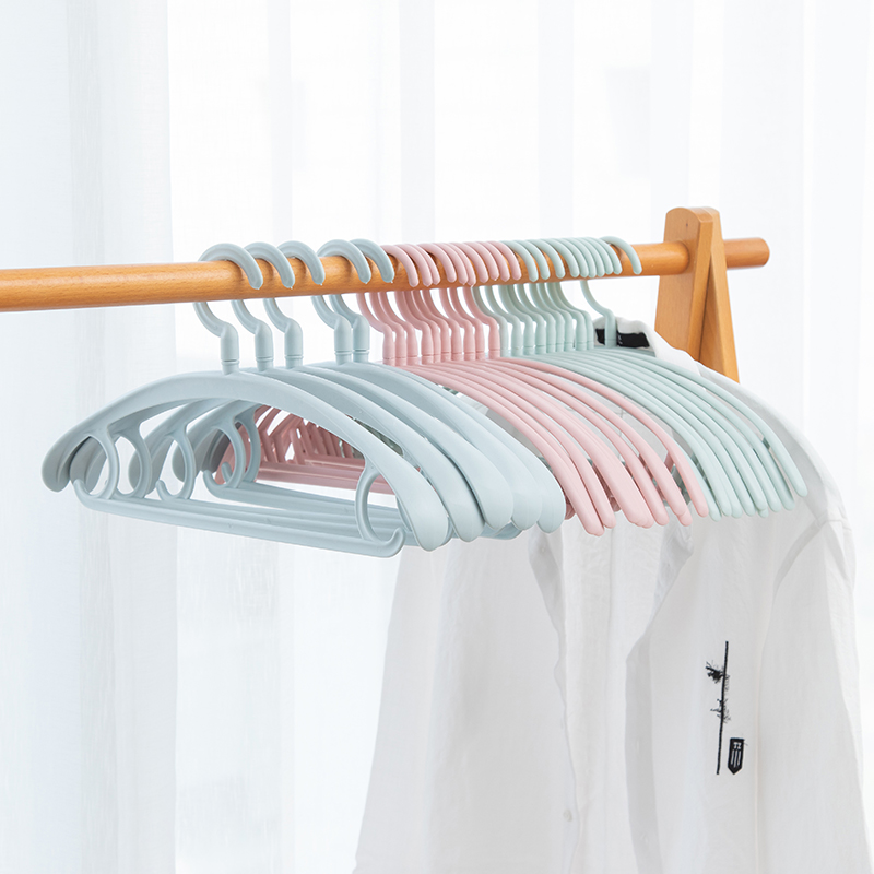 家用寬肩無痕防滑衣架多功能衣架撐子衣挂晾衣服架挂塑料衣架子在類目 收納整理, 衣物洗/曬/護理用具, 衣架中 - 來自Buy2taobao.com提供專業的淘寶代購服務