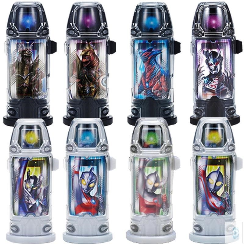 奥特特曼发光胶囊玩具七彩套装捷德贝利亚银河灯光闪烁胶囊赛罗