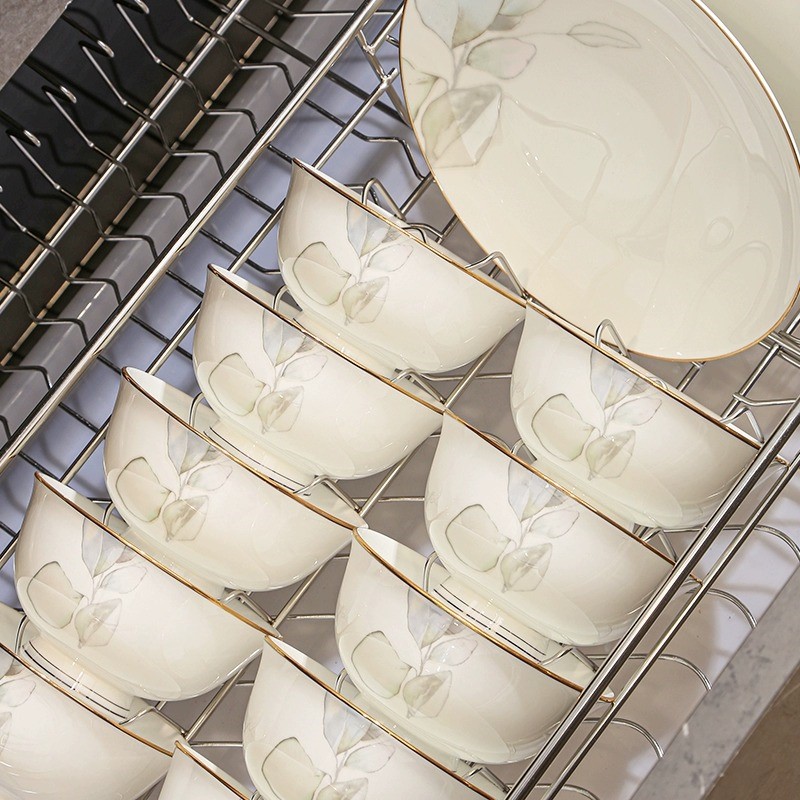 轻奢碗碟套装家用景德镇高级感骨瓷2023新款碗盘碗具陶瓷乔迁餐具
