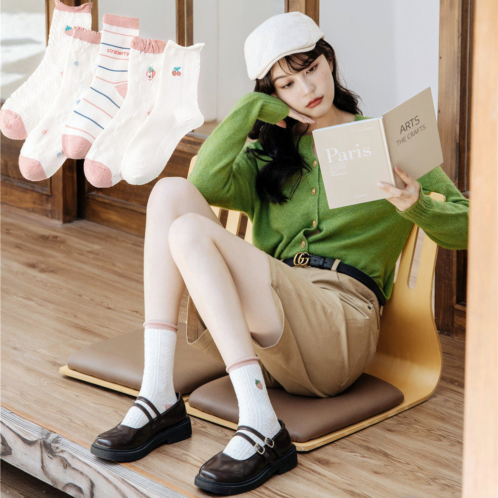 春秋粉色袜子女中筒袜刺绣花边棉袜ins潮白色可爱jk日系卷边长袜