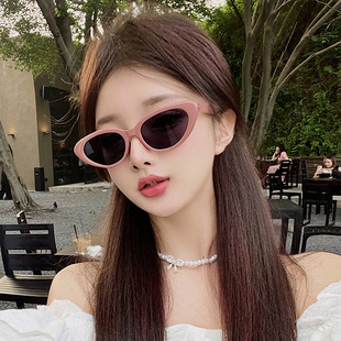 韩系粉色猫眼墨镜多巴胺女孩小脸高级感个性辣妹太阳镜防紫外线潮