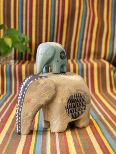 非洲手工艺吸水大象肯尼亚肥皂石石手工室内办公桌摆件进门招财象