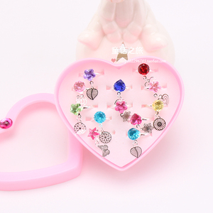 儿童戒指女公主可爱宝宝小戒指幼儿钻石饰品仿真时尚女孩纯银玩具