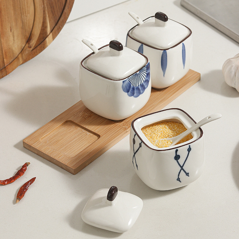 日式陶瓷调料罐三件套厨房用品耐高温调味罐家用佐料罐组合装送托