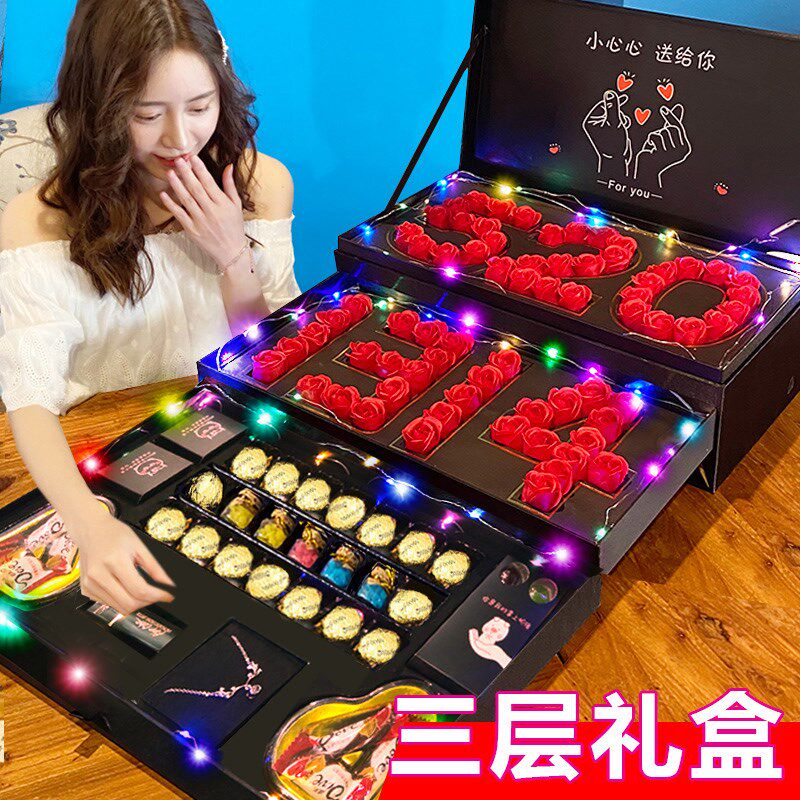 三八女王节礼物送女朋友老婆高档生日德芙巧克力礼盒装零食大礼包
