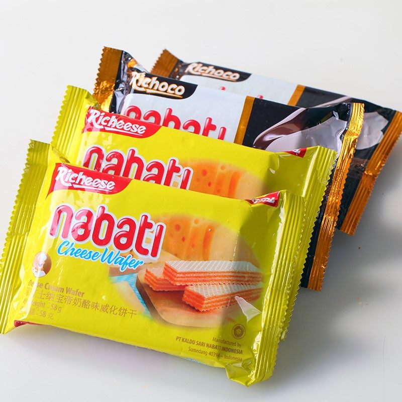 丽芝士威化饼干草莓味nabati纳宝帝奶酪巧克力进口零食58g夹心