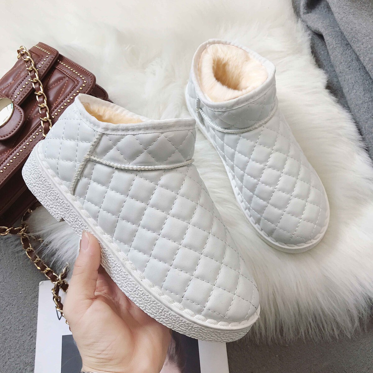 皮面雪地靴女2020年新款