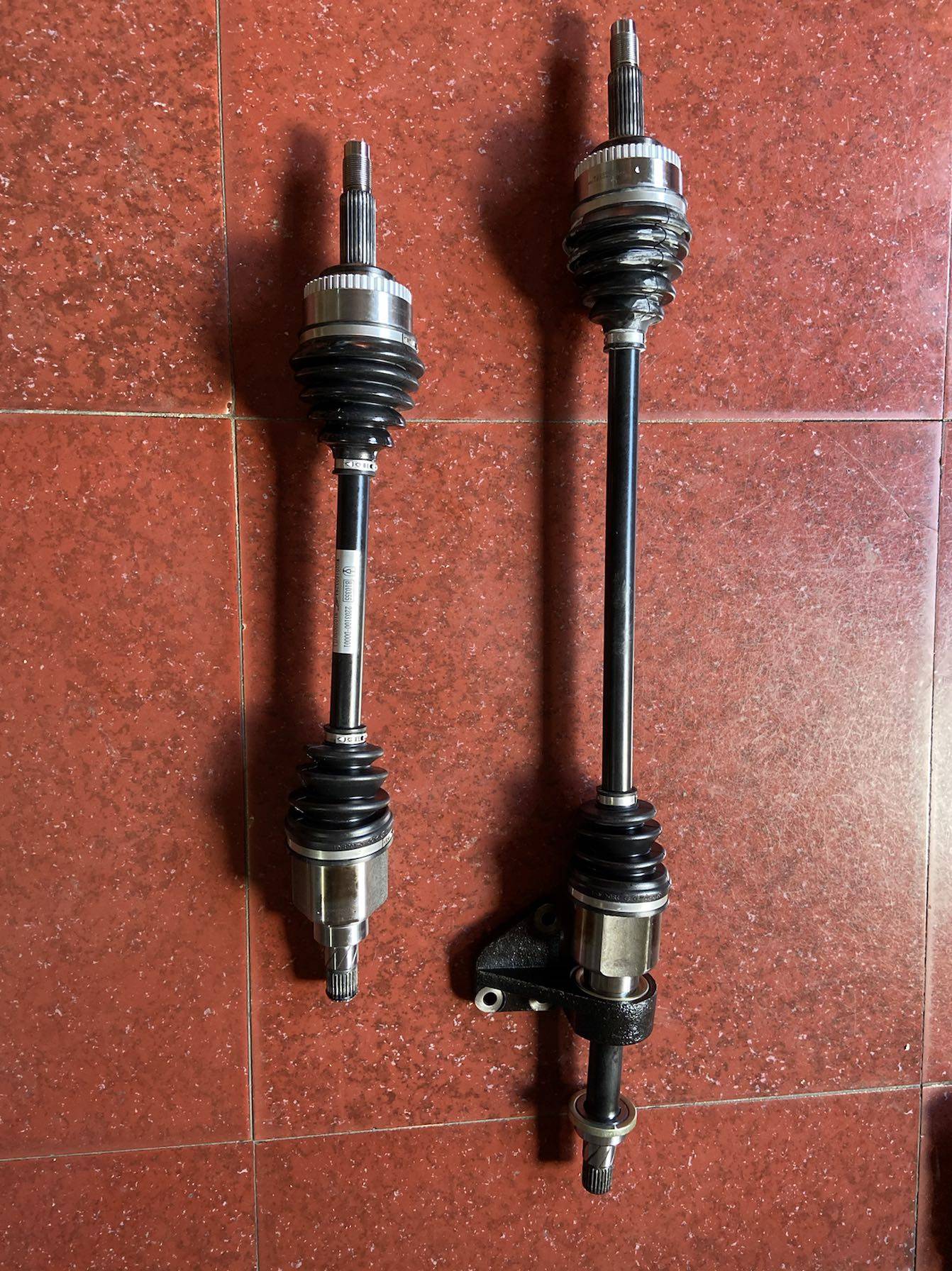 半轴内外笼右过桥轴承s30s35总成吊架其他汽修汽保工具